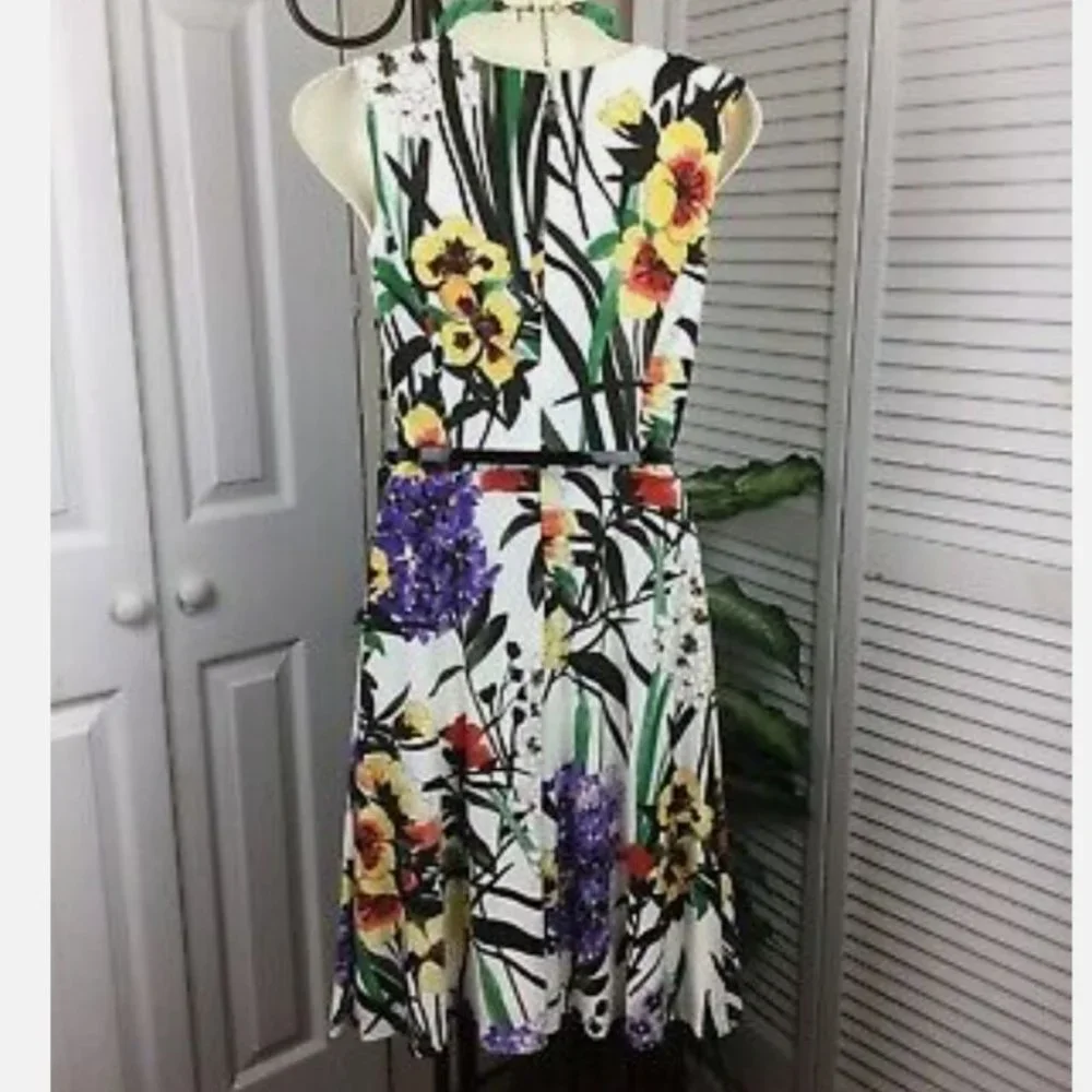 BEAUTIFUL FLORAL SLEEVELESS TOMMY HILFIGER DRESS SIZE 6 - Picture 6 of 16
